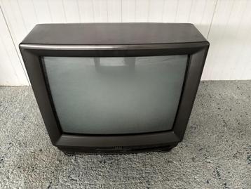 Akai 21 Inch CRT tv beschikbaar voor biedingen