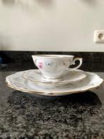 Communie ontbijtservies, Antiek en Kunst, Antiek | Servies compleet, Ophalen of Verzenden