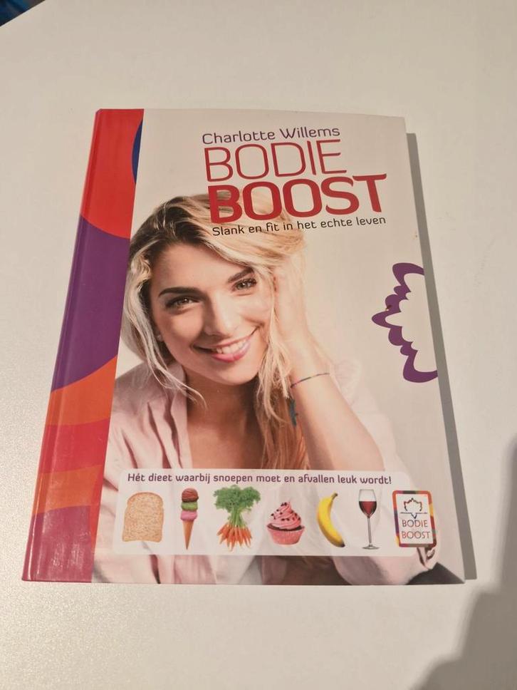 Charlotte Willems - Slank en fit in het echte leven, Boeken, Kookboeken, Gelezen, Ophalen of Verzenden