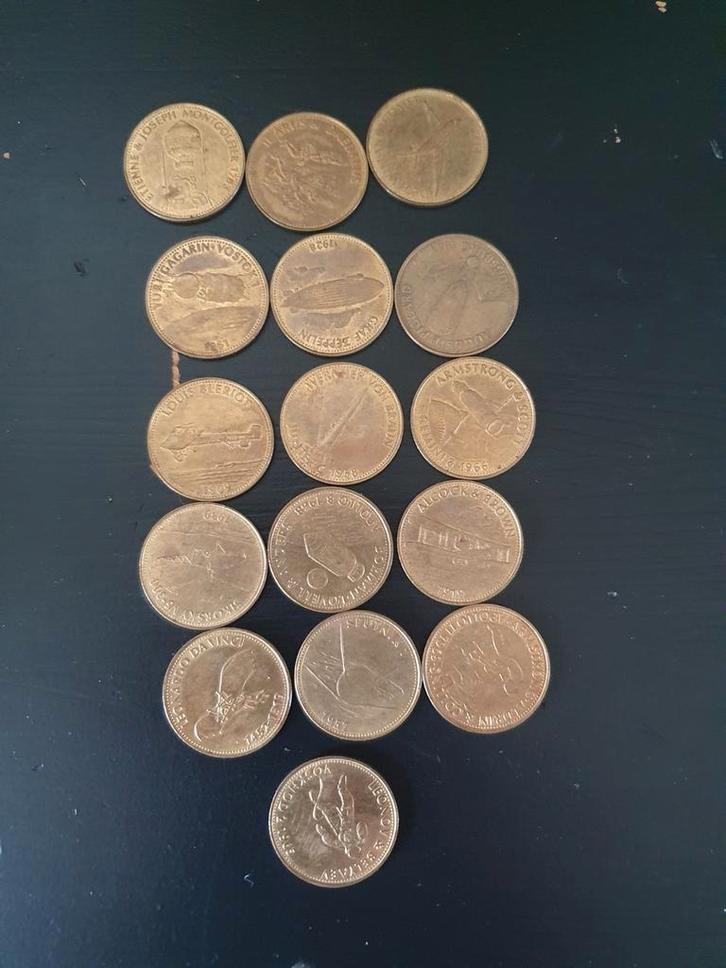 16 Shell munten 1970 ruimte penningen, Verzamelen, Overige Verzamelen, Ophalen of Verzenden