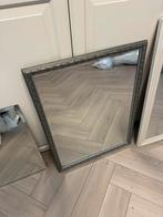 Spiegel in zilver grijze lijst 60x80, Huis en Inrichting, Woonaccessoires | Spiegels, Ophalen, Zo goed als nieuw, Rechthoekig