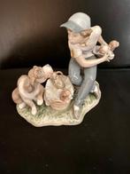 Lladro 5376 This One is Mine, Ophalen of Verzenden, Zo goed als nieuw, Dier