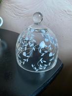 Glas glazen stolp 12 cm hoog bloemen blaadjes, Antiek en Kunst, Antiek | Glas en Kristal, Ophalen of Verzenden