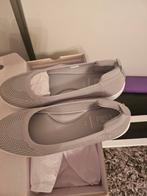 Instappers. Nieuw., Ophalen of Verzenden, Nieuw, Grijs, Instappers