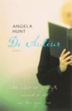 De Auteur / Angela Hunt., Ophalen of Verzenden, Gelezen, Christendom | Protestants