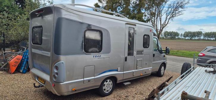 Te koop aangeboden een fiat ducato camper, Caravans en Kamperen, Caravans, Particulier, Rondzit, Douche, Luifel, Radio, Ringverwarming