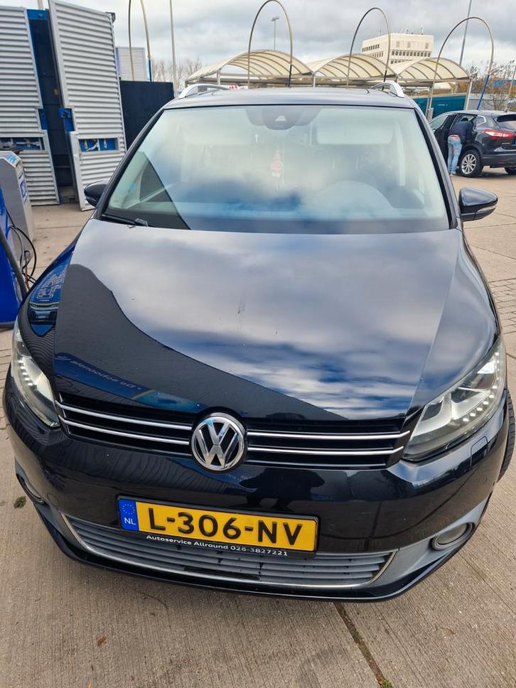 Volkswagen 2011 Zwart, Auto's, Volkswagen, Particulier, Touran, Elektrische ramen, Panoramadak, Parkeerassistent, Parkeersensor