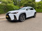 Lexus UX 250h F-sport 2020, volleder, Head-up, apple carplay, 4 cilinders, Wit, Leder, 184 pk