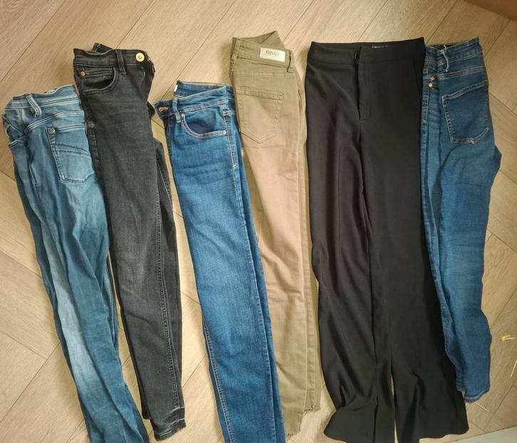 Set van 6 damesbroeken met elasthan mt 34, 36 1x 38, Kleding | Dames, Dames-kledingpakketten, Zo goed als nieuw, Maat 34 (XS) of kleiner