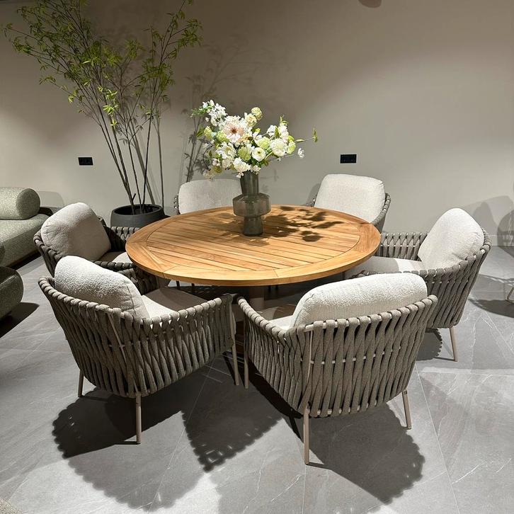 Comino lowdiningset 4 Seasons Outdoor met Saba tafel, Tuin en Terras, Tuinsets en Loungesets, Zo goed als nieuw, Tuinset, Teakhout