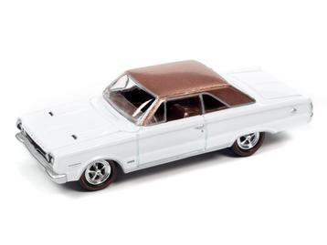 1967 Plymouth GTX van Johnny Lightning 1/64 beschikbaar voor biedingen