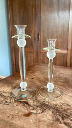 2 grote glazen vintage kandelaars met frozen satijn bollen, Huis en Inrichting, Woonaccessoires | Kandelaars en Kaarsen, Minder dan 25 cm