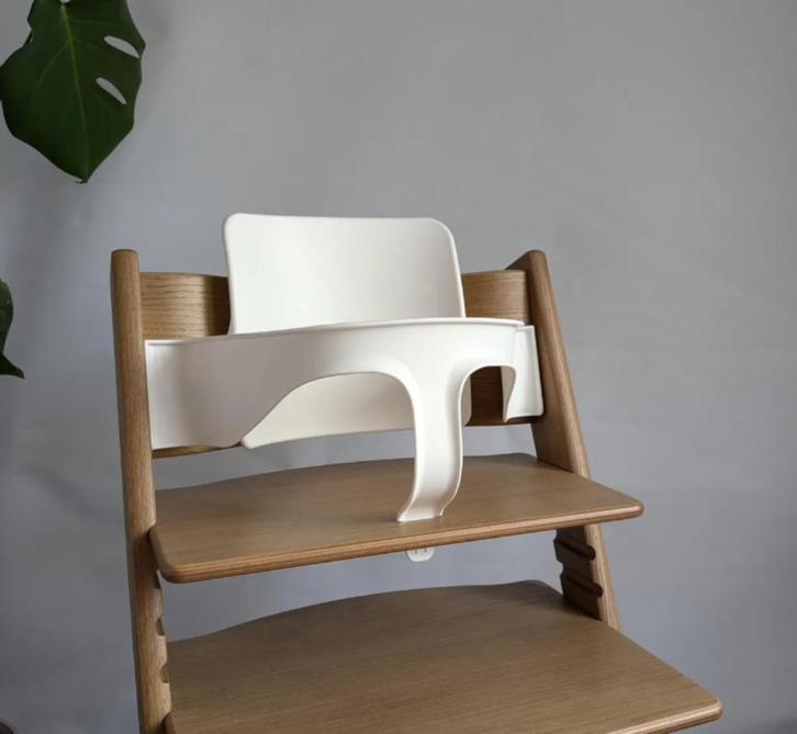 Baby Set Wit Stoelverkleiner Babyset voor op Stokke Stoel, Kinderen en Baby's, Kinderstoelen, Nieuw, Meegroeistoel, Aanschuifbaar