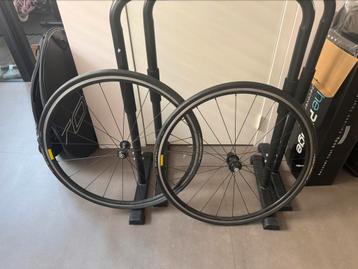 Acis Elite Alu wheels beschikbaar voor biedingen