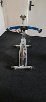 Spinningfiets tegen elk aannemelijk bod, Sport en Fitness, Fitnessapparatuur, Ophalen, Gebruikt, Metaal, Spinningfiets