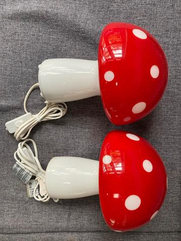 2 leuke vrolijke Paddenstoel Lampen glas beschikbaar voor biedingen