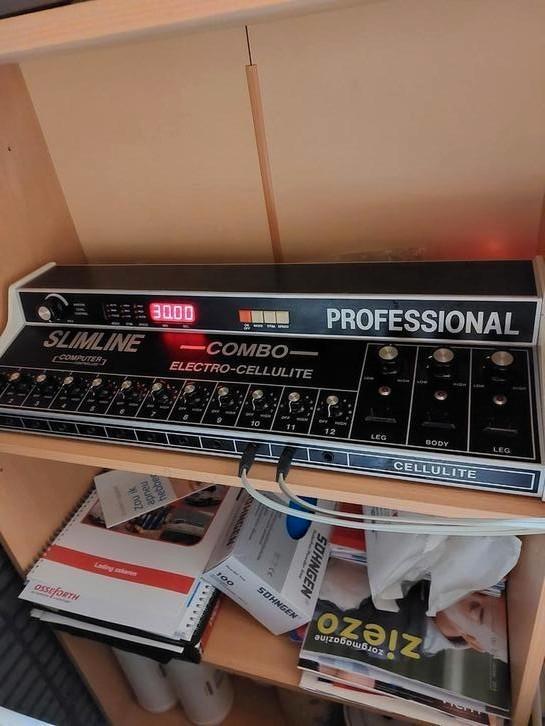 Professioneel E.M.S. toestel te koop, Sport en Fitness, Fitnessapparatuur, Zo goed als nieuw, Ophalen of Verzenden