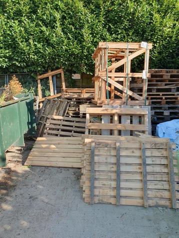 Pallets beschikbaar voor biedingen