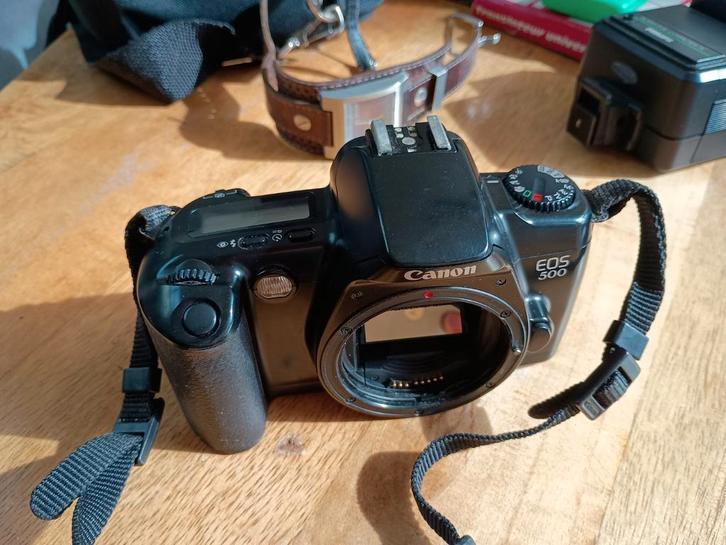 Canon EOS 500 Spiegelreflexcamera - Klassieker!, Audio, Tv en Foto, Fotocamera's Analoog, Gebruikt, Spiegelreflex, Canon, Ophalen of Verzenden