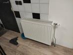 Gebruikte Radiator in Goede Staat, Doe-het-zelf en Verbouw, Verwarming en Radiatoren, Ophalen, 30 tot 80 cm, Gebruikt, Radiator