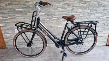 Gazelle Miss Grace Matt Zwart 2 jaar oud Nieuwstaat ! beschikbaar voor biedingen