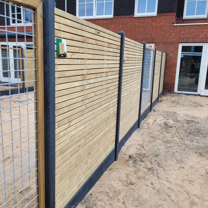 Schutting plaatsen Rotterdam, Tuin en Terras, Schuttingen, Zo goed als nieuw, Hout, 1 tot 2 meter, Minder dan 3 meter, Ophalen of Verzenden