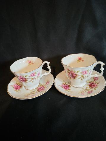 Royal Albert Romance kop en schotel set, vintage beschikbaar voor biedingen