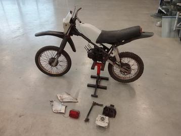 Nederlandse Honda mt5 project/opknapper  beschikbaar voor biedingen