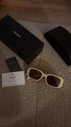 PRADA retro bril beige, Sieraden, Tassen en Uiterlijk, Zonnebrillen en Brillen | Dames, Prada, Beige, Ophalen of Verzenden, Zo goed als nieuw