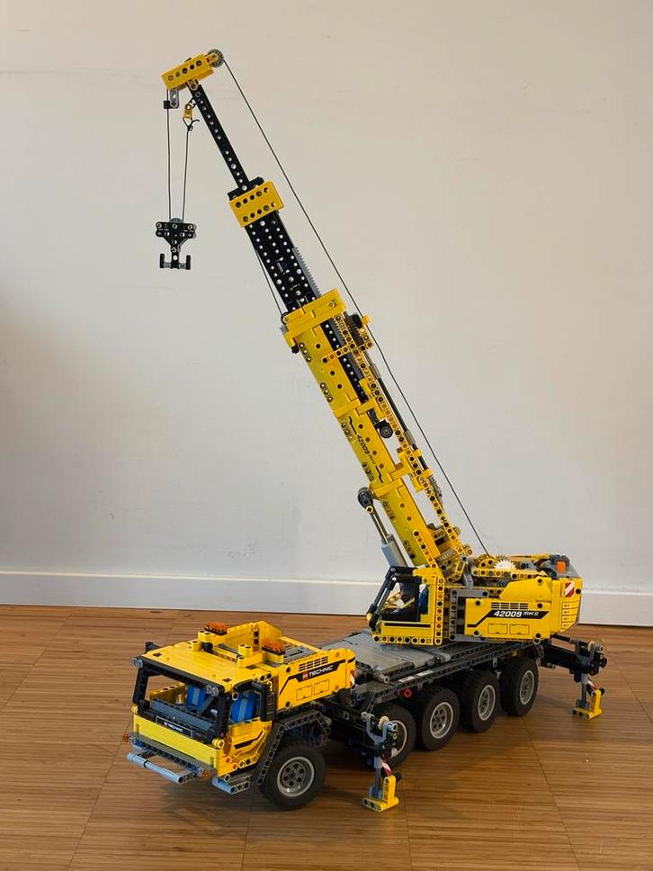 Lego Technic 42009 Hijskraan - Compleet met Handleiding, Kinderen en Baby's, Speelgoed | Duplo en Lego, Zo goed als nieuw, Lego