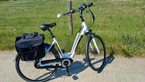 Te koop Amslod E bike Aston 2023 kleur wit  412 km, Fietsen en Brommers, Elektrische fietsen, Zo goed als nieuw, Overige merken