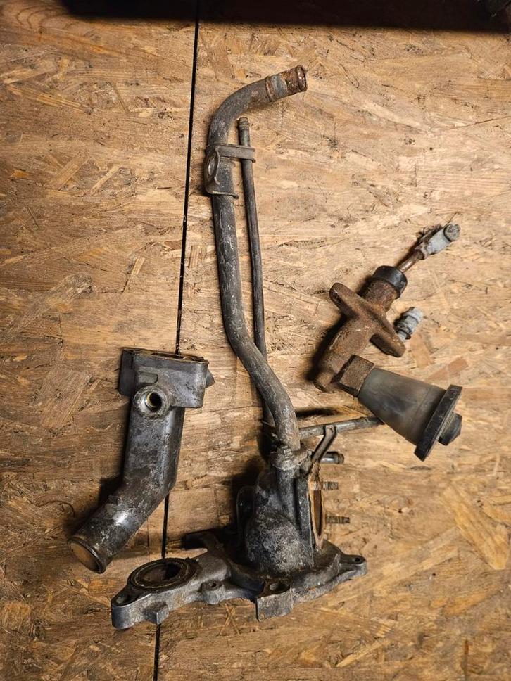 Toyota Corolla AE86 Koelleidingen & Koppeling Cilinder, Auto-onderdelen, Overige Auto-onderdelen, Toyota, Gebruikt, Ophalen of Verzenden