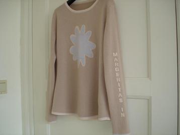 Marccain trui maat circa M beige cashmere  + tekst Marc Cain beschikbaar voor biedingen