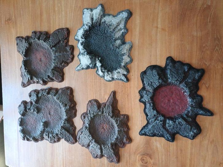 Warhammer Blast Craters, set 2, Hobby en Vrije tijd, Wargaming, Warhammer, Figuurtje(s), Geverfd, Ophalen of Verzenden