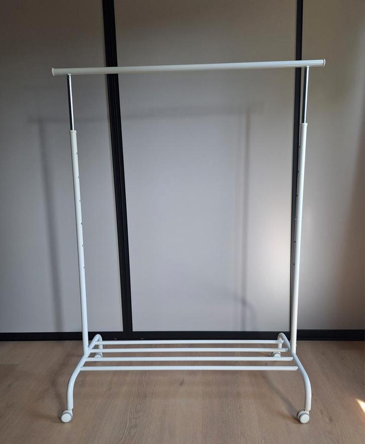 Ikea Rigga kledingrek, Kleding | Dames, Kledingrekken, Gebruikt, Ophalen