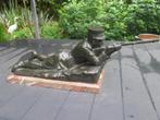 Bronzen beeld Belgische soldaat. Jean Lecroart gesigneerd., Verzamelen, Ophalen of Verzenden, Landmacht, Nederland