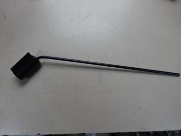 Spring support for Lamborghini Miura trunk beschikbaar voor biedingen