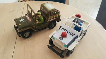 Blikken Police Jeep Nomura en TV Combat Jeep Modern Toys