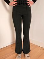 Zwarte flared rib broek. LMTD. Maat 158. XS/S, Ophalen of Verzenden, Zo goed als nieuw, Meisje, Broek