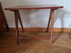 (B001) Vintage retro teakhouten bijzettafeltje, Huis en Inrichting, Tafels | Bijzettafels, Minder dan 45 cm, Minder dan 55 cm