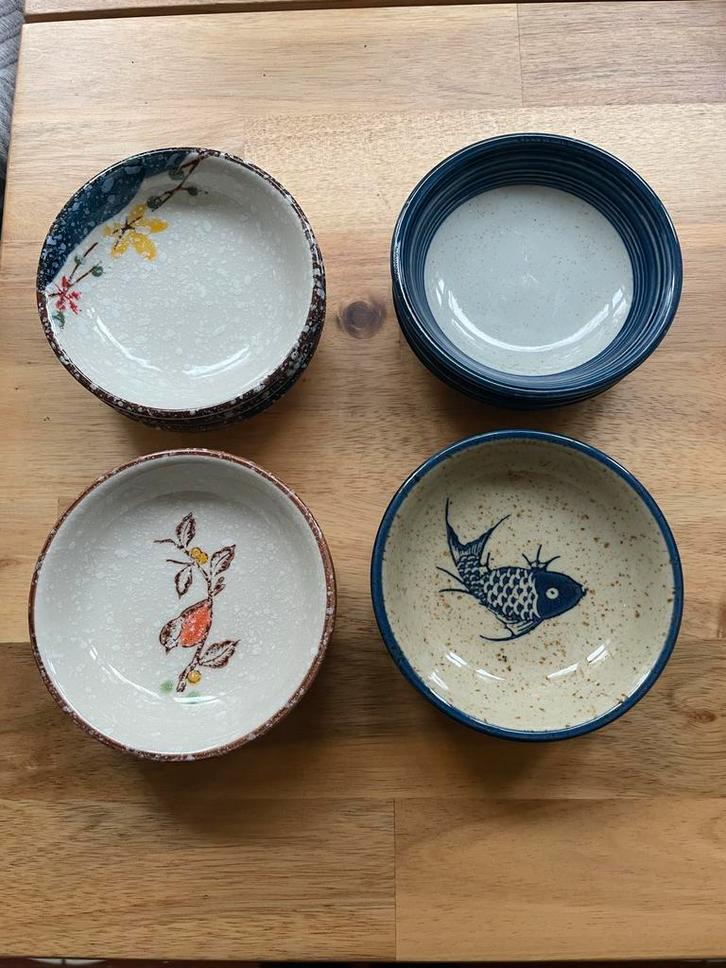 12 Japanse Retro Schoteltjes - 4 Motieven, Huis en Inrichting, Keuken | Servies, Zo goed als nieuw, Schaal of Schalen, Overige stijlen