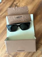Burberry B4337 zonnebril, Ophalen of Verzenden, Zo goed als nieuw, Overige merken