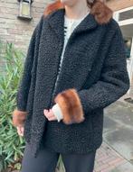 Vintage winterjas met bontkraag, Kleding | Dames, Jassen | Winter, Ophalen, Gedragen, Maat 38/40 (M), Zwart