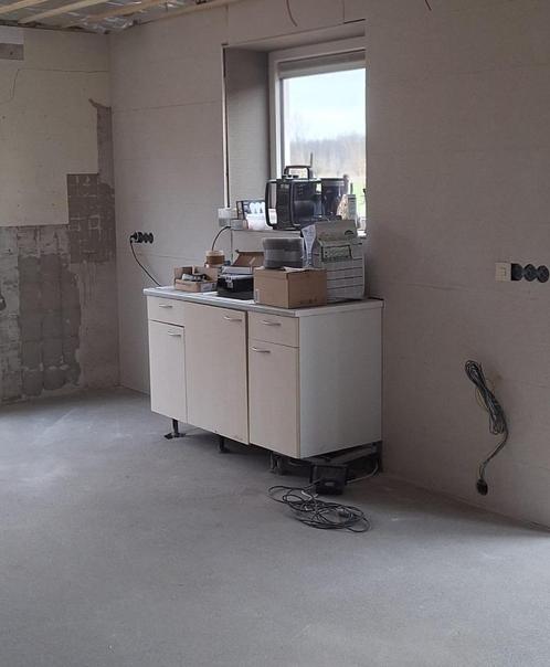 Keukenblok, 3 kastjes, 2 lades, 1 warmwaterkraan, Huis en Inrichting, Keuken | Complete keukens, Gebruikt, Enkelwandige keuken