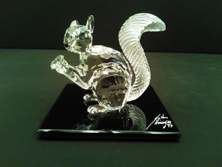 Swarovski Jubileum Eekhoorn (zonder omslag), Verzamelen, Swarovski, Zo goed als nieuw, Figuurtje, Ophalen of Verzenden