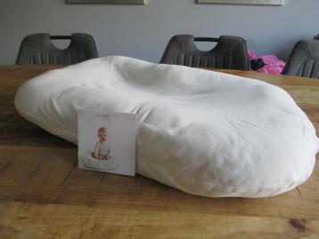Snuggle Me infant lounger met hoes. beschikbaar voor biedingen