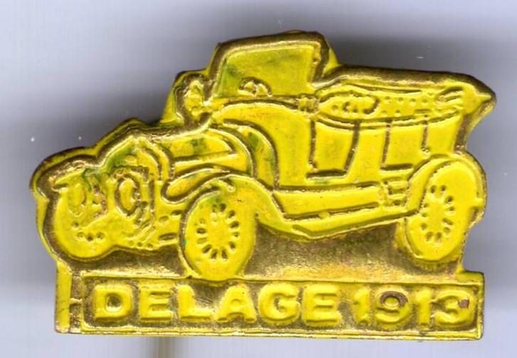 Delage 1913 geel op koper oldtimer auto speldje ( A_223 ), Verzamelen, Speldjes, Pins en Buttons, Nieuw, Speldje of Pin, Transport