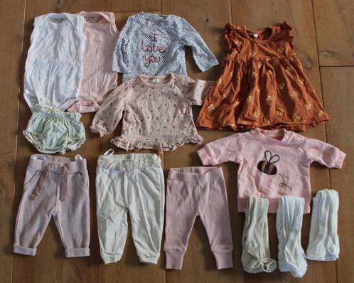 Pakket babykleding meisje 50/56 17 stuks, Kinderen en Baby's, Babykleding | Baby-kledingpakketten, Zo goed als nieuw, Maat 50