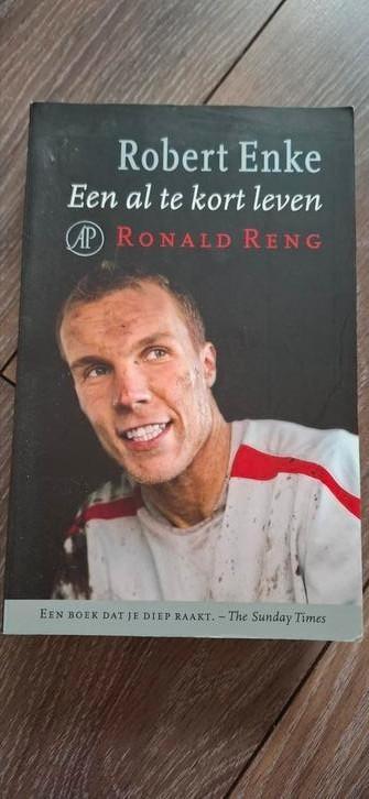 Robert Enke: Een al te kort leven - Biografie, Boeken, Biografieën, Ophalen