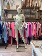 Mooie dames paspop - winkelinrichting - mannequin dames, Kleding | Dames, Ophalen